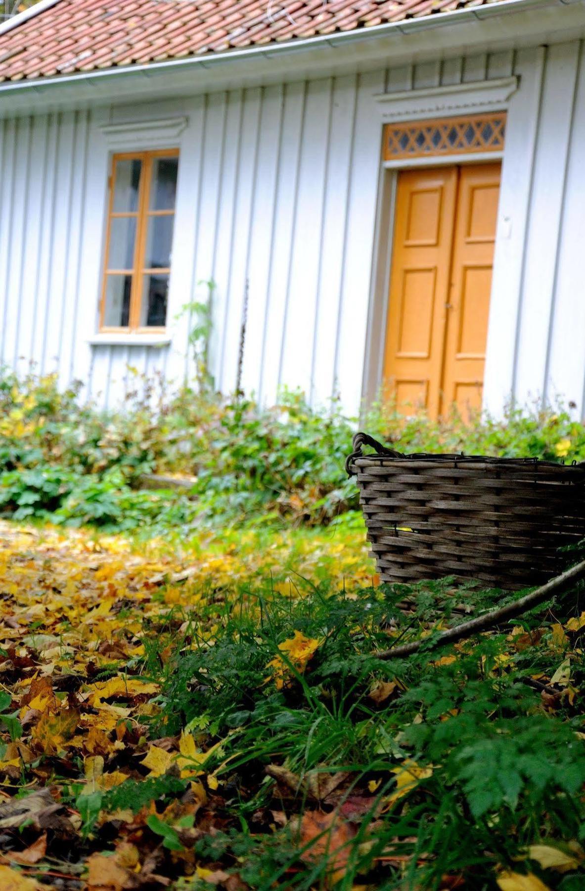 Naestegarden Bed & Breakfast Sätuna Екстериор снимка